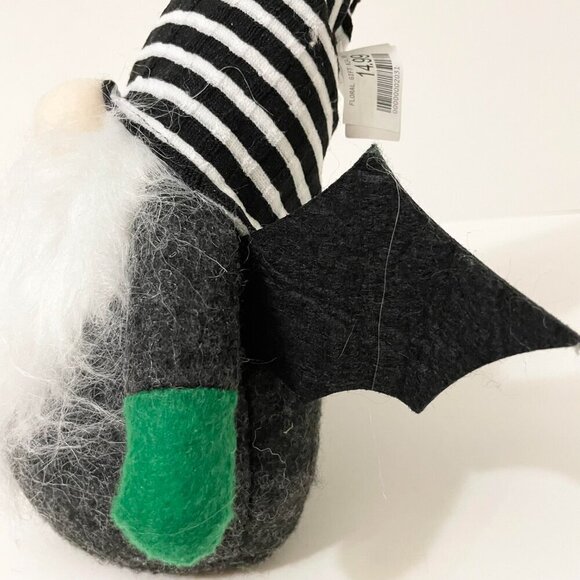 Ganz Midwest Gift Plush Gnome Bat Costume - Picture 13 of 16